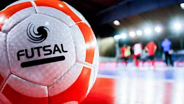 Futsal diễn ra ở đâu và quy định sân thi đấu bóng đá futsal là gì 
